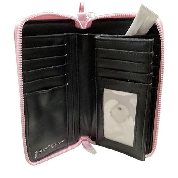 Betsey Johnson Zip Around Wallet Pink Hearts 6.5" X 4" Valentines Barbiecore NEW - Picture 6 of 7